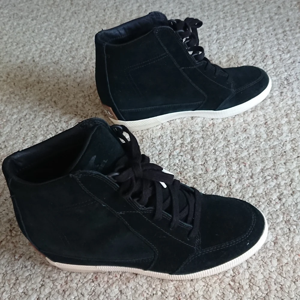 SOREL black suede Out N About Wedge II Shoe size 9.5